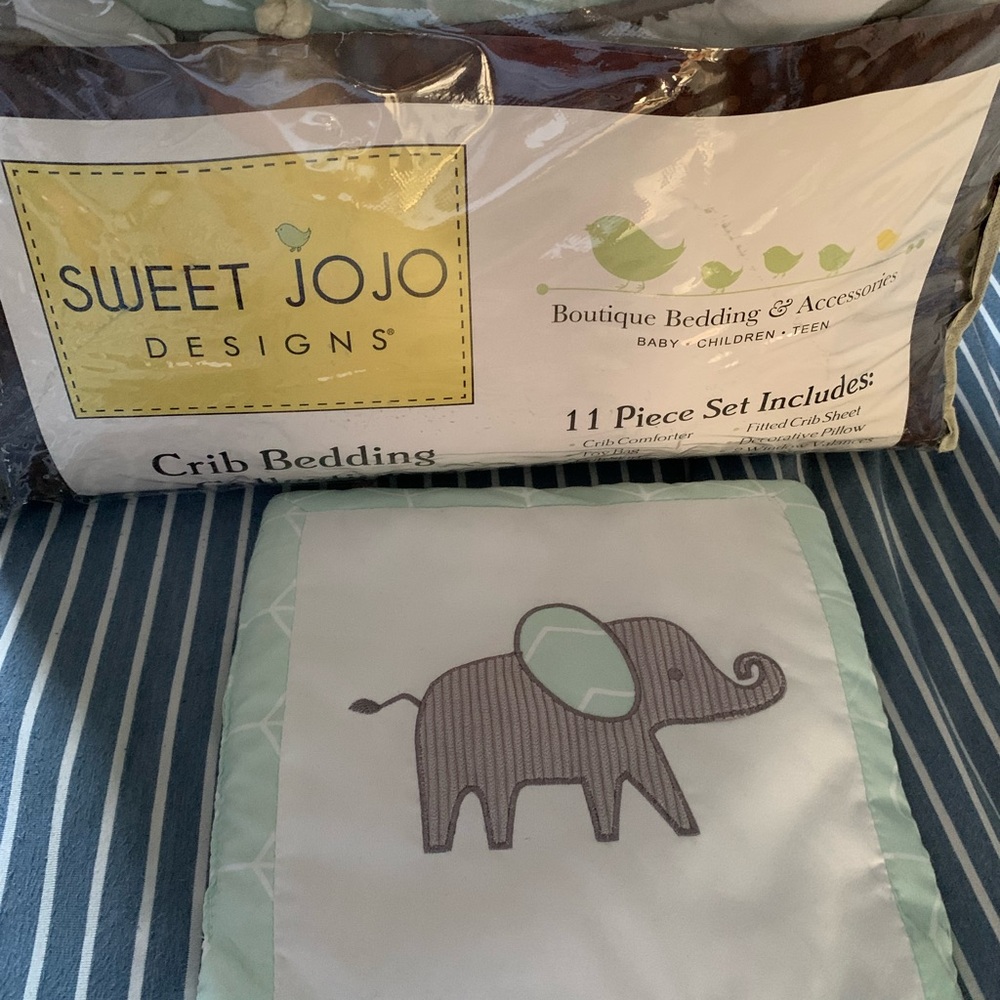 Mint and Grey Elephant Nursery bedding set